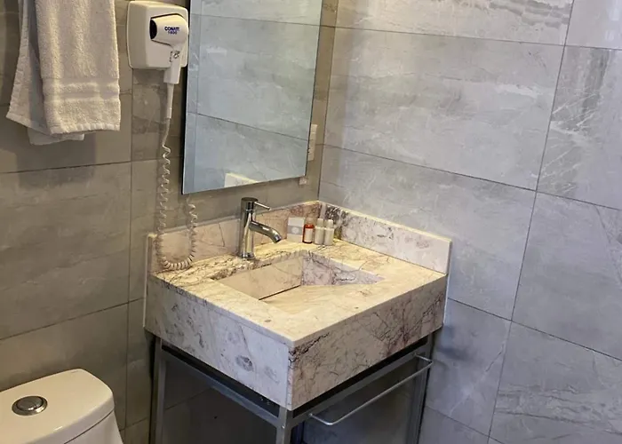 Apartahotel Lerma 205 4*