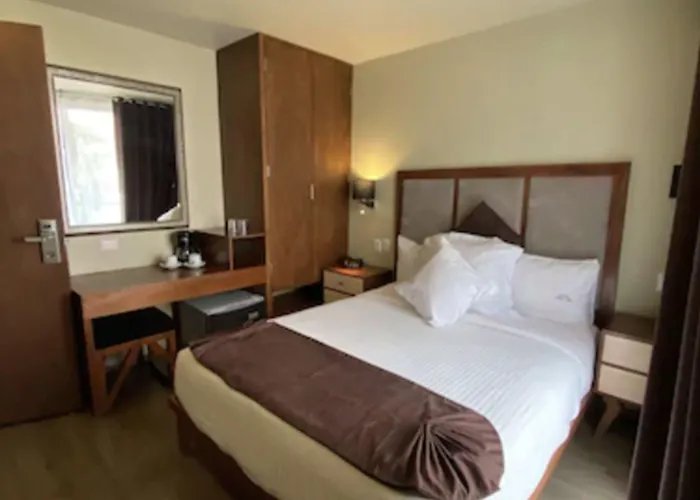Lerma 205 Apartahotel 4*